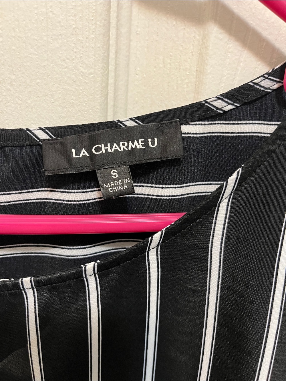 La Chance Black & White Vertical Stripe Ruffle Sleeve Blouse - Picture 2 of 3